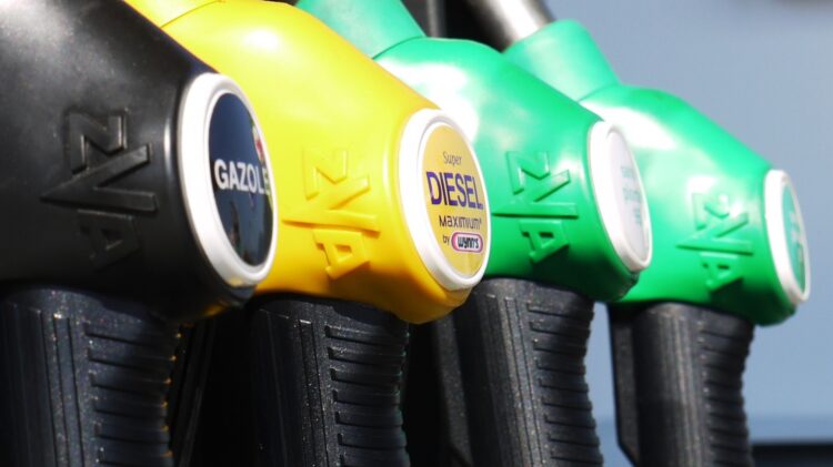 Najtańsza linia dystrybutorów benzynowych Diesel, w cenach poniżej 7 zł.